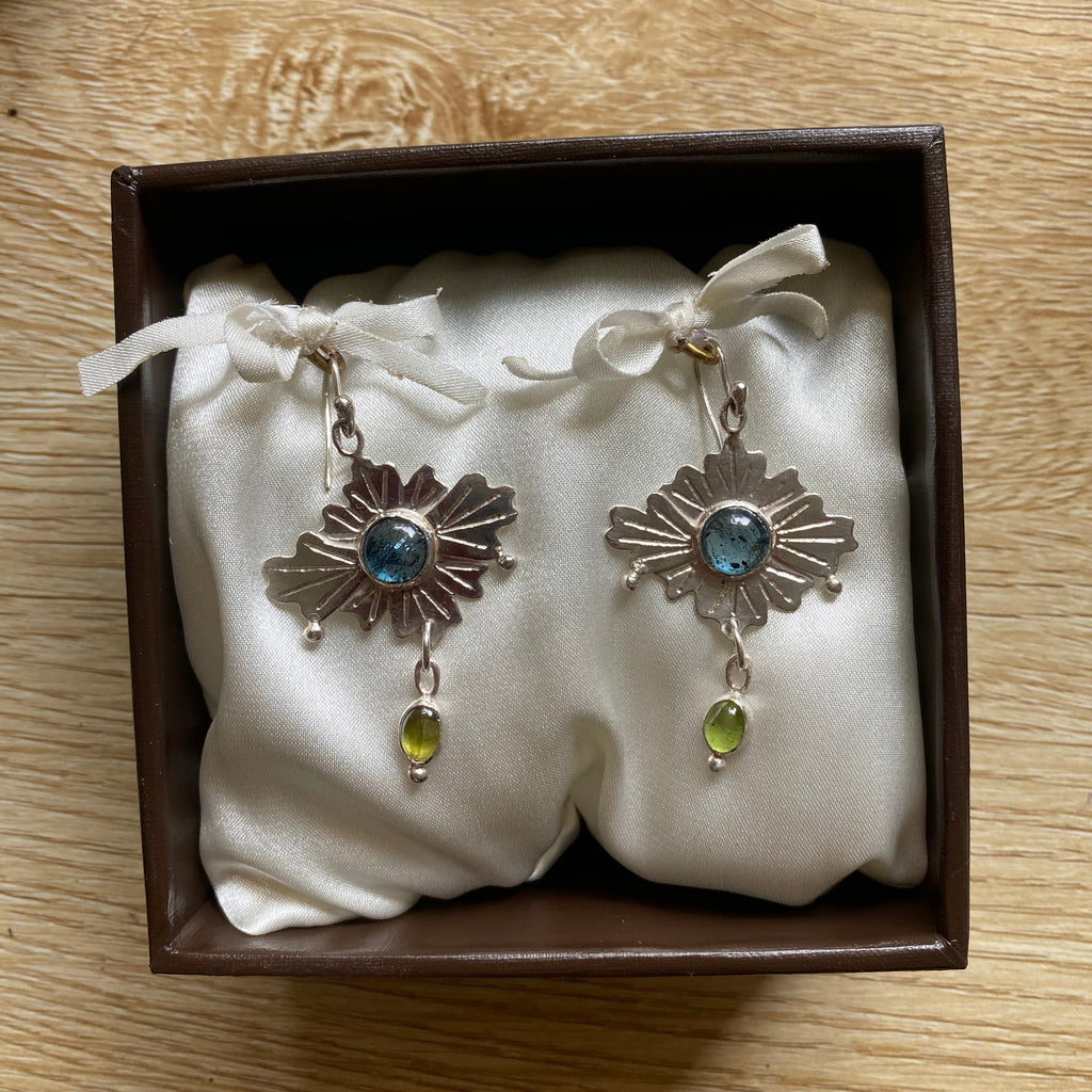 Martha Dangles