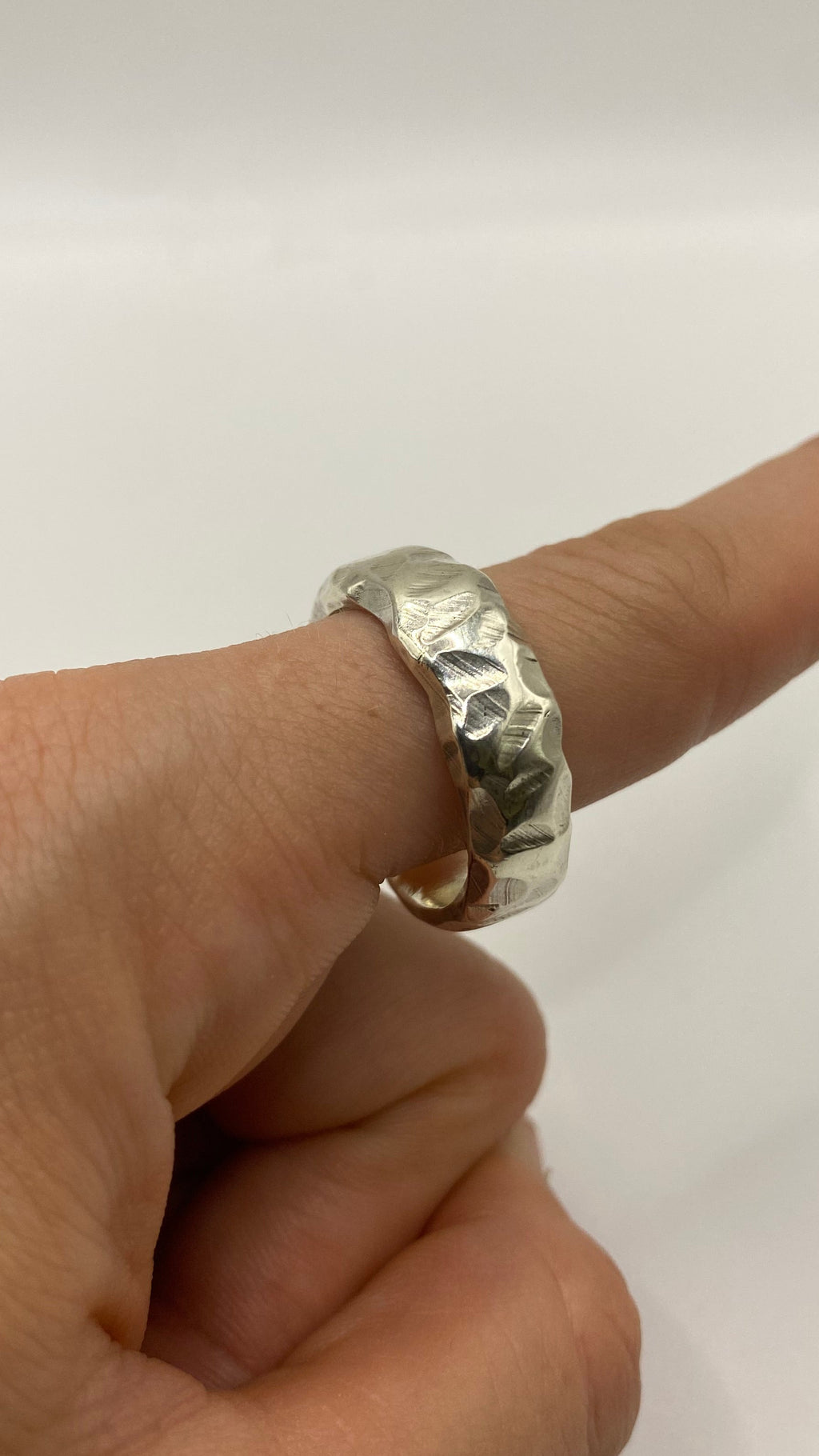 Erosion ring