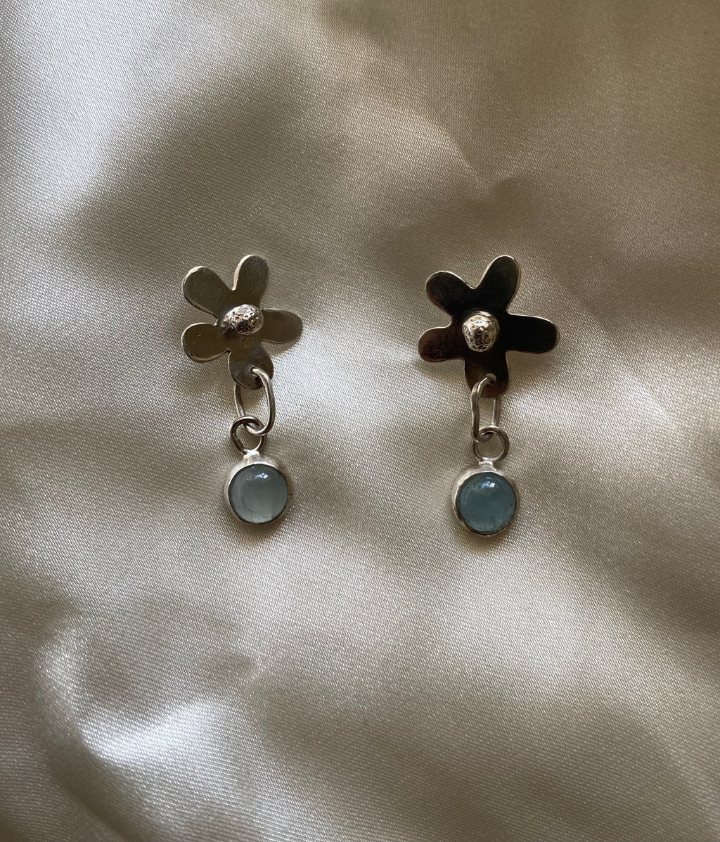 Flor del Agua Earrings
